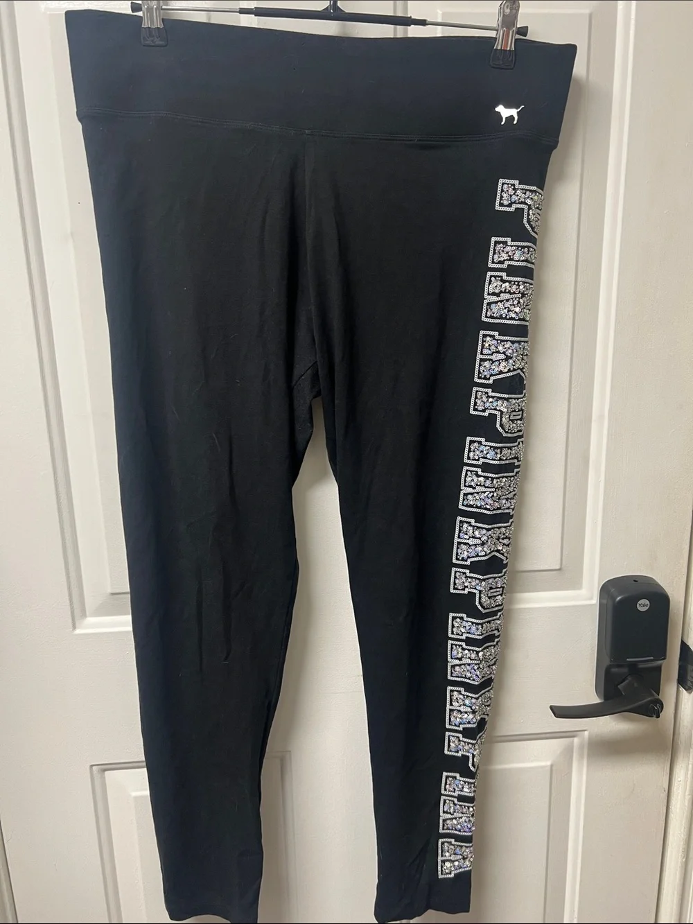 PINK Victoria's Secret Black Logo Leggings with Embellished Vertical PINK - Picture 3 of 5
